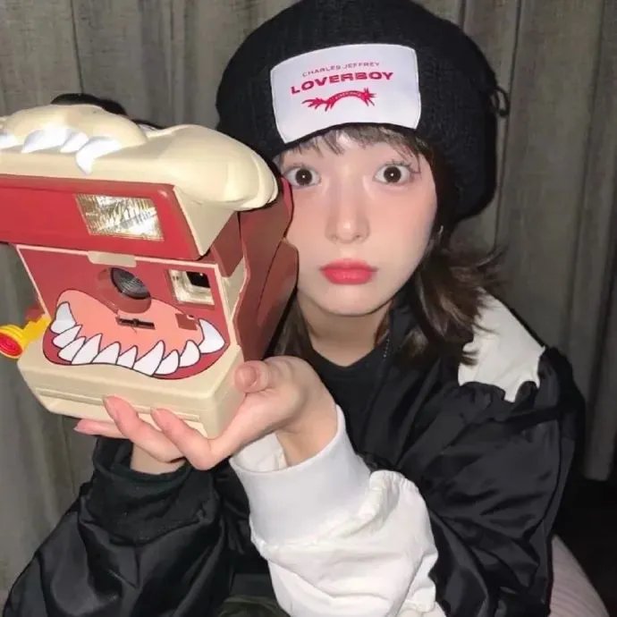 巴特克里克海报