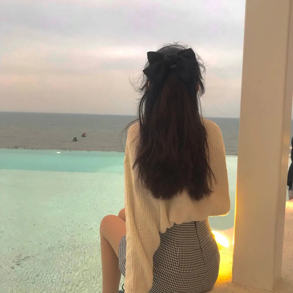 缺失的爱海报
